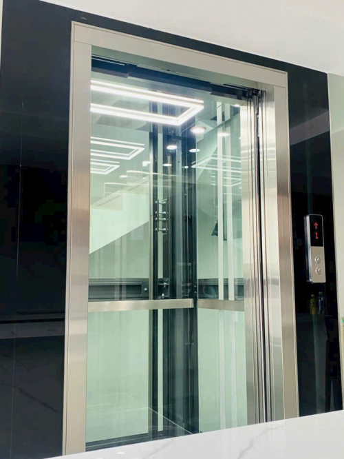 Thang Máy Mở Cửa Tự Động 
